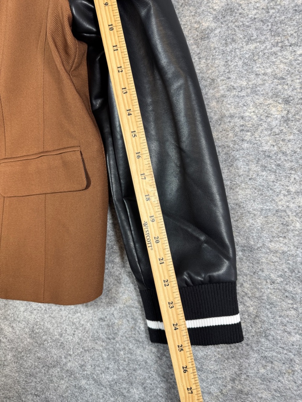 FDJ Brown Wool Blend Varsity Jacket Black Faux Leather Sleeves Preppy Chic XL - Picture 11 of 16